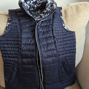 Nautica reversable vest!